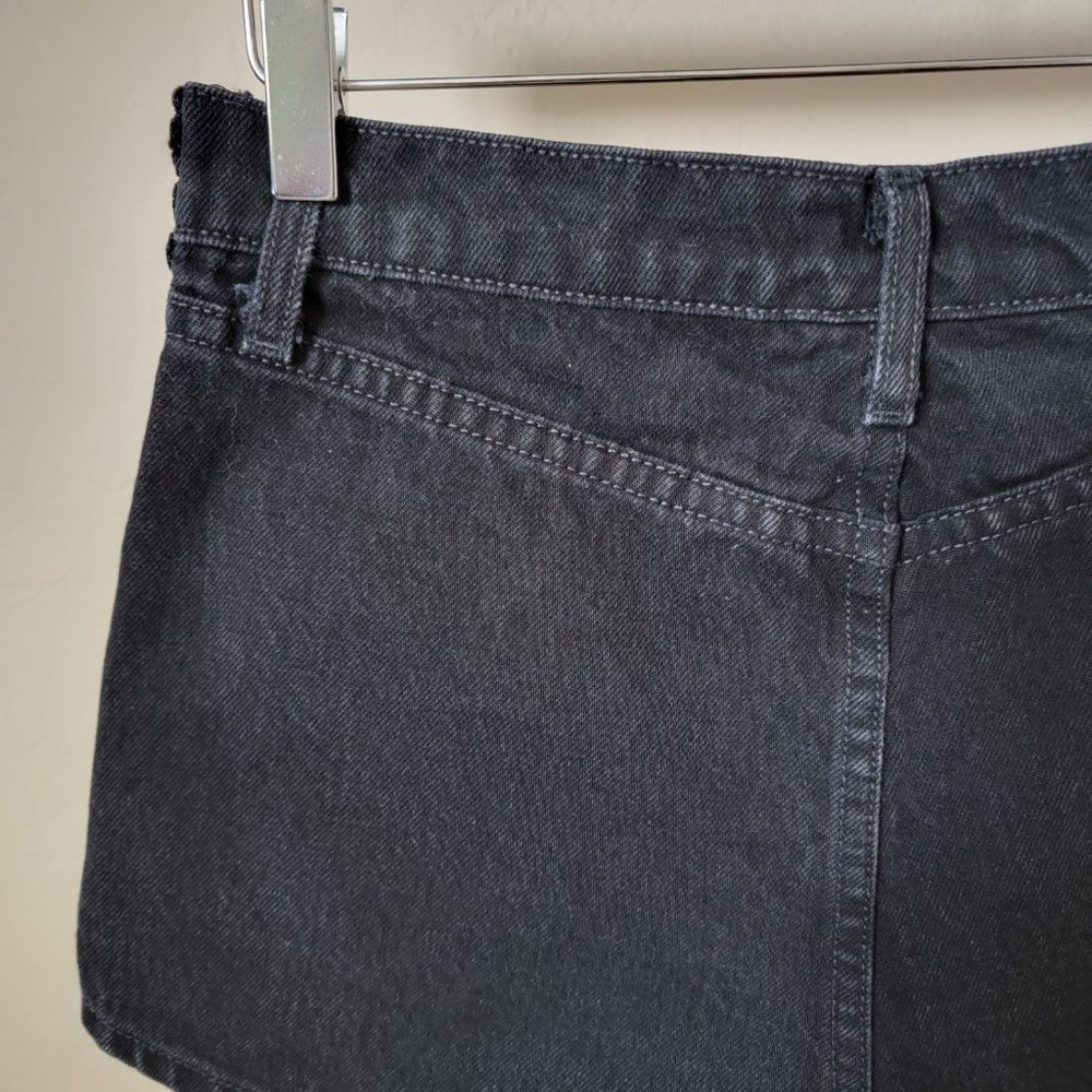 Carmar Titania High Rise Black Denim Jean Chain Shorts - Picture 8 of 16